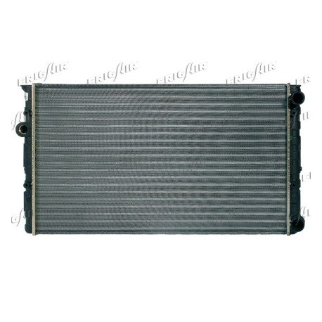 0110.3023 Radiatore acqua motore VW VENTO 1991_1998