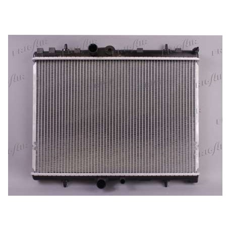 0103.3100 Radiatore acqua motore PEUGEOT 307 SW 2002_