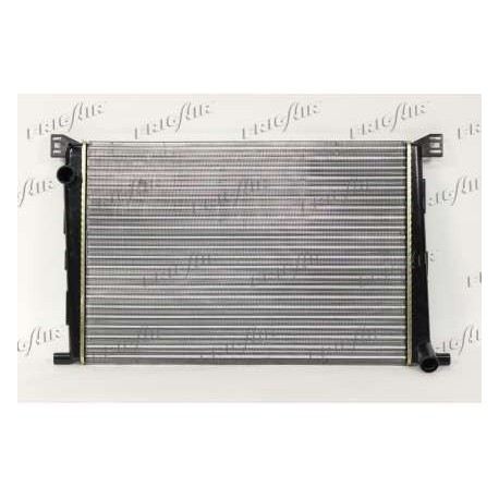 0102.3135 Radiatore acqua motore MINI MINI 2006_